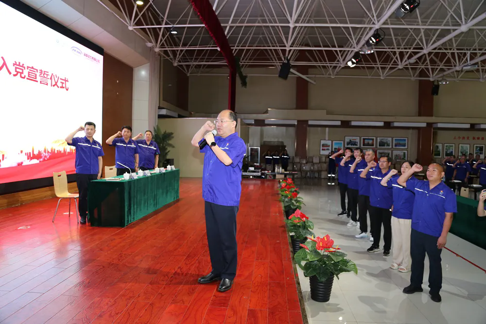 640 (1).webp (8).png 640 (1).webp (8).png