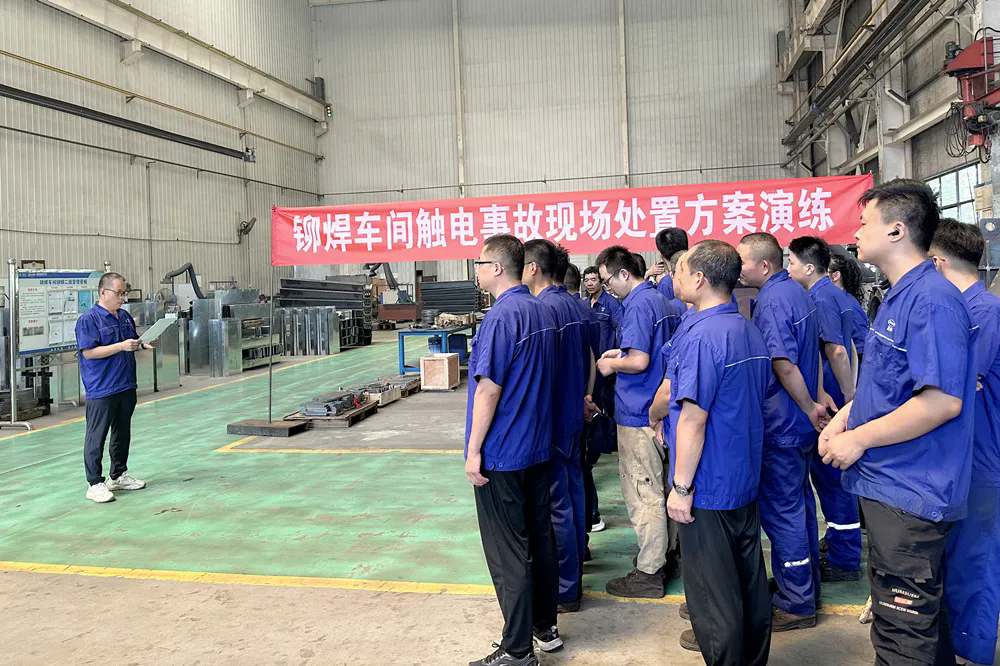 640.webp.png 640.webp.png